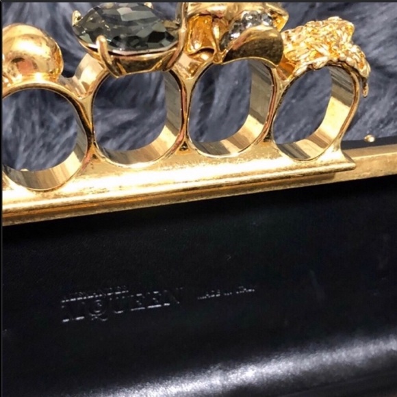 ALEXANDER MCQUEEN Skull Clutch♡ - Picture 7 of 9